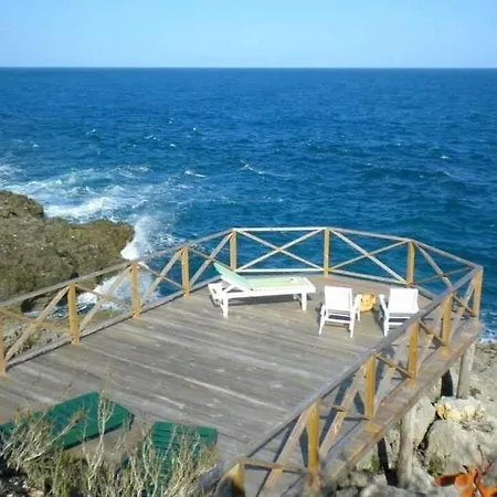 Real Jamaica - 5 Cabins Right Beside The Sea Oracabessa Exterior photo