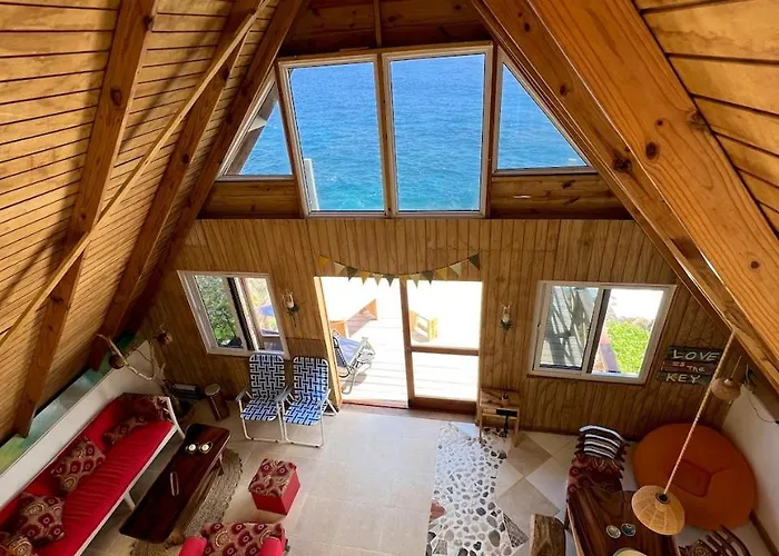 Real Jamaica - 5 Cabins Right Beside The Sea